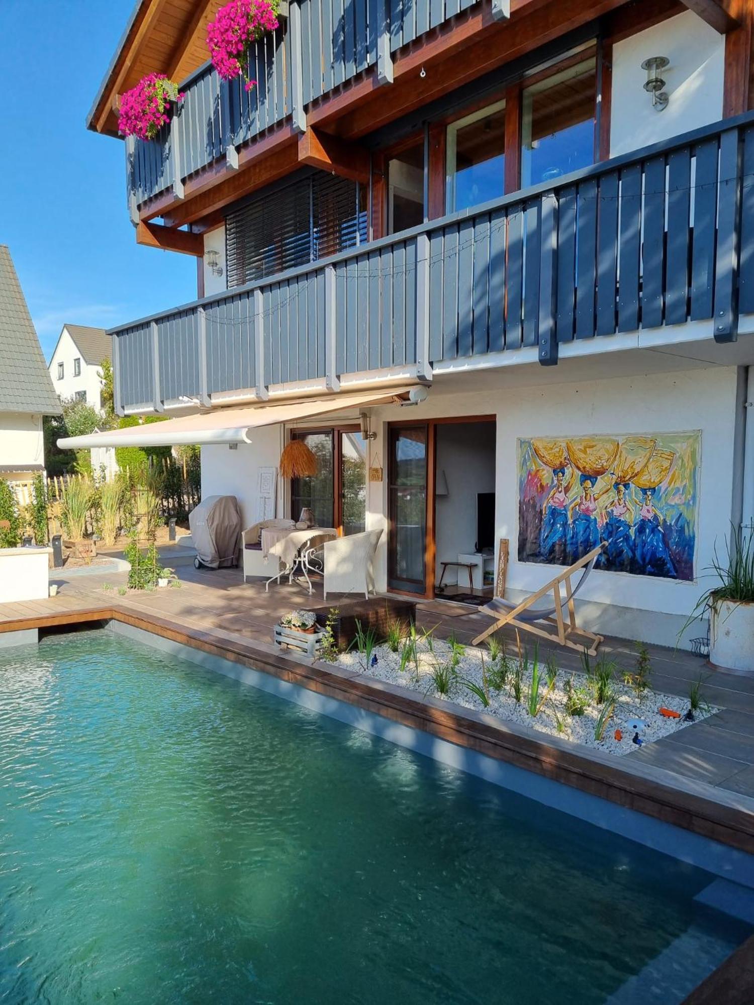 VIP Studio 22 mit Freisitz Terrasse, Kaminofen, Sauna Neuffen Exterior foto